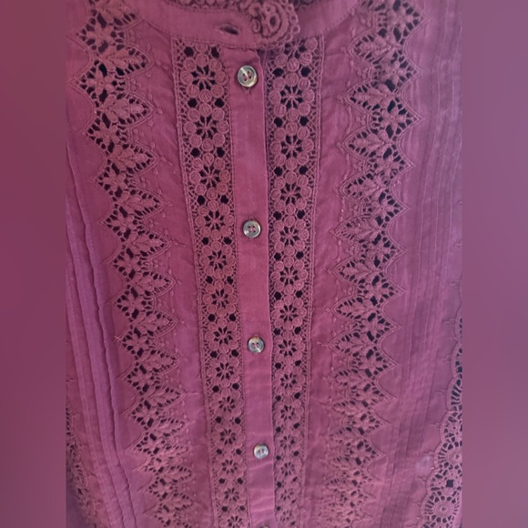 Sezane Rym shirt in burgundy. - Picture 4 of 5